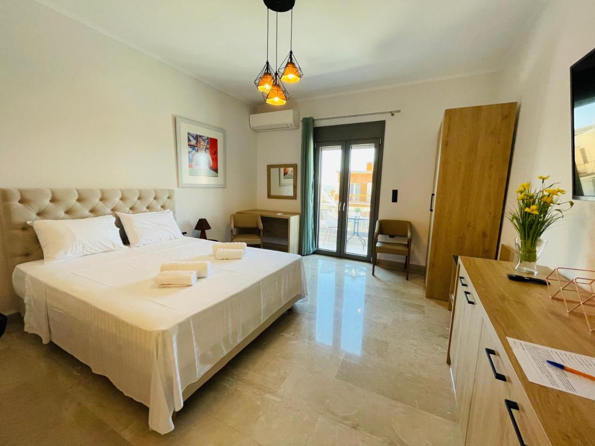 Xenios Suites Лигурион Екстериор снимка