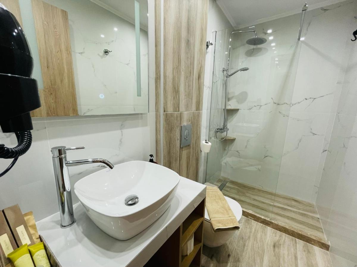 Xenios Suites Лигурион Екстериор снимка