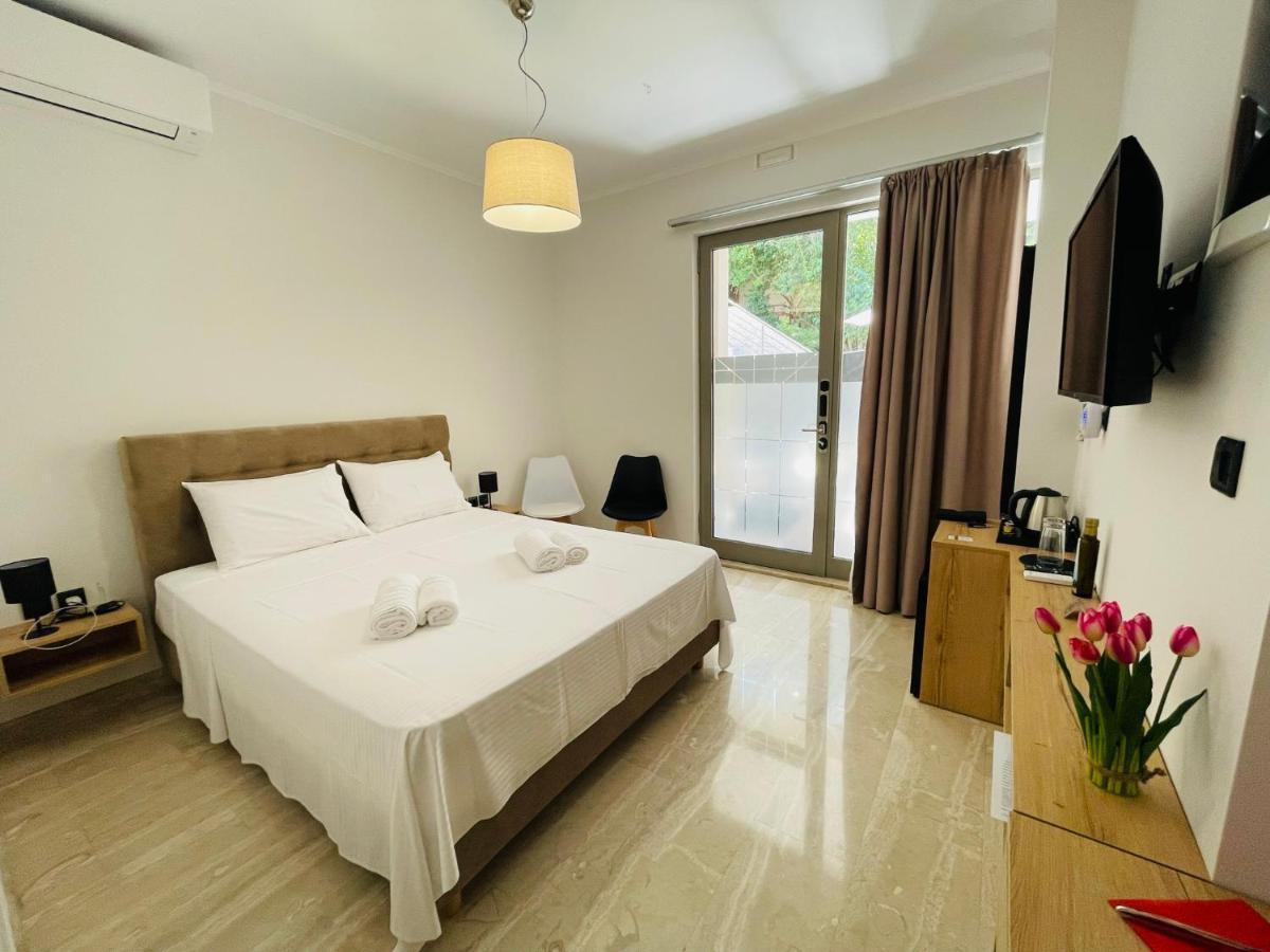 Xenios Suites Лигурион Екстериор снимка